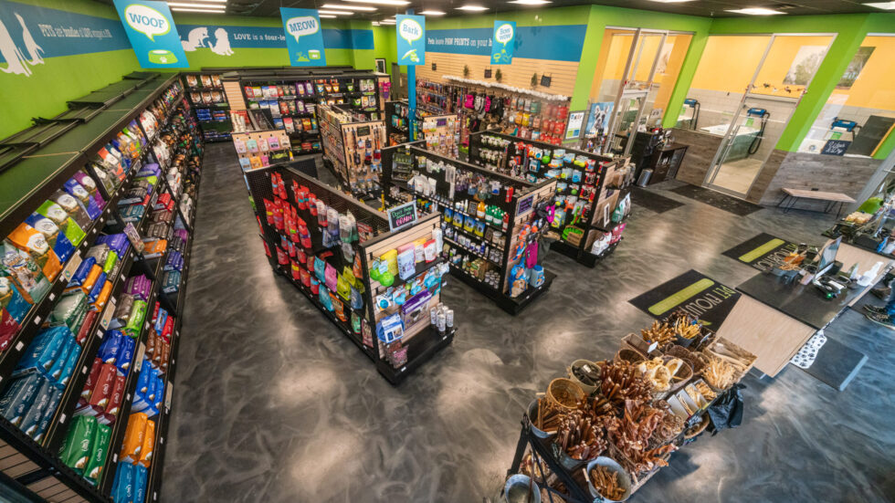 Starting a Pet Store Business Key Tips & Insights